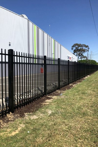 Steel Fencing Melbourne | Steel Fencing Projects | Diamond Fence