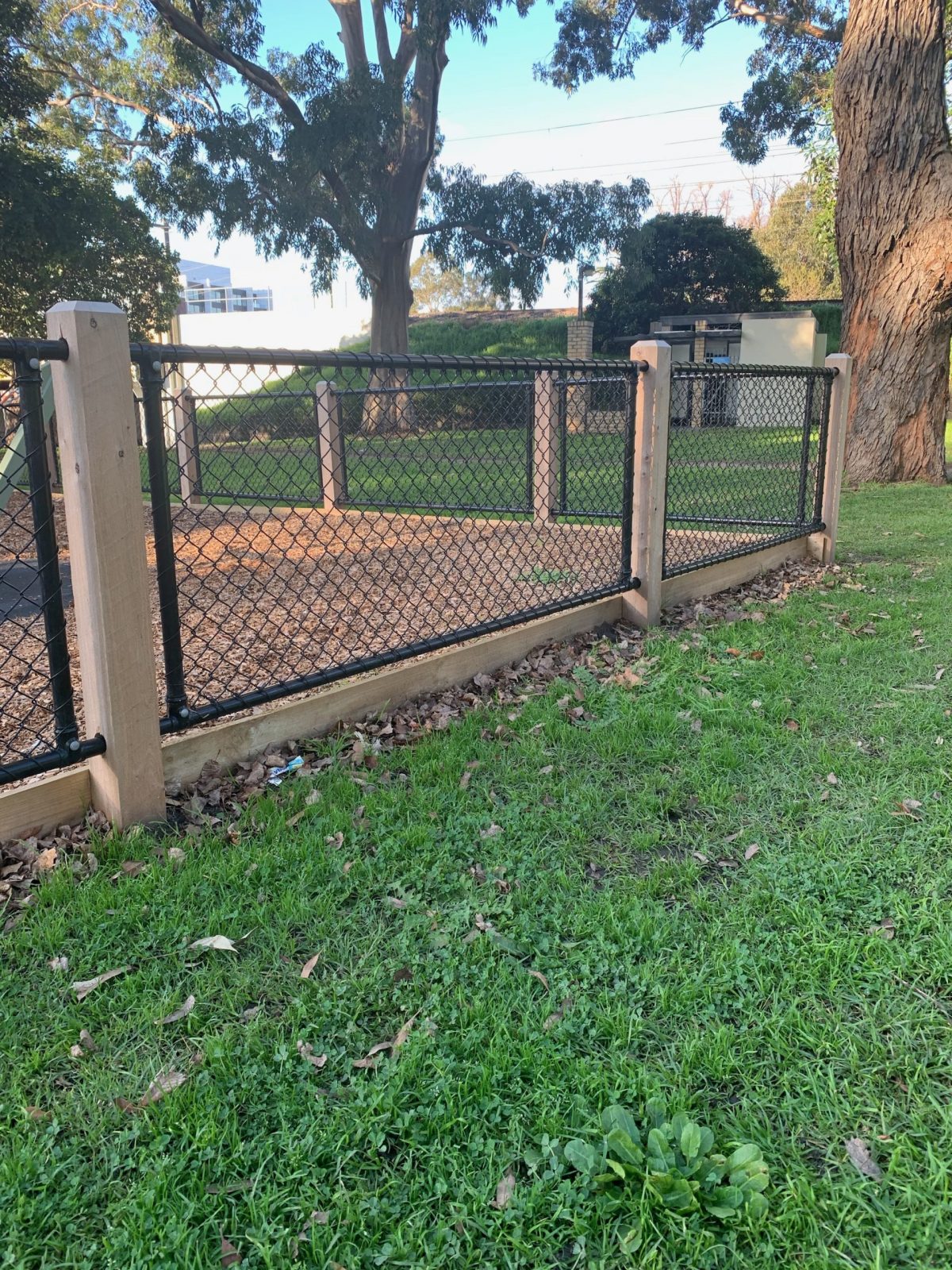 Low Maintenance Fencing Options - Diamond Fence (Aust) Pty Ltd