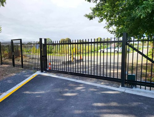 Steel Fencing vs. Other Materials: Why Strength Matters